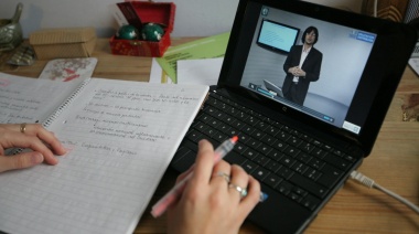 Clases a distancia y prácticas presenciales: las universidades inician sus actividades