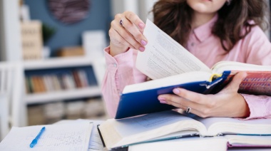 Cómo mejorar la retención estudiantil con inteligencia artificial