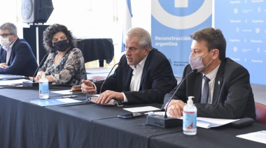 Perczyk: “Recuperamos la presencialidad plena en las universidades de todo el país”