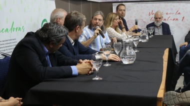El Congreso de la FEDUN recibió al ministro Jaime Perczyk y a autoridades nacionales universitarias