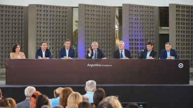 Alberto Fernández inauguró el nuevo edificio de la UNAJ