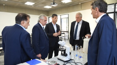 Alberto Fernández inauguró el nuevo edificio de la UNAJ