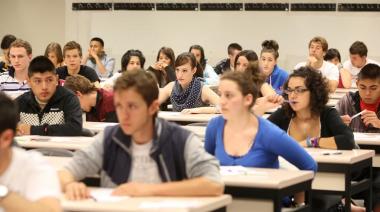 Sólo el 29% de los estudiantes universitarios egresan en el tiempo teórico previsto