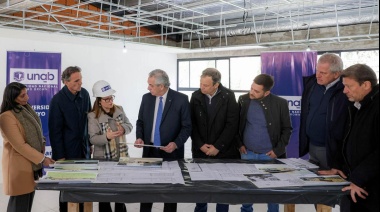 Perczyk acompañó al presidente Alberto Fernández a recorrida por obras de la UNaB