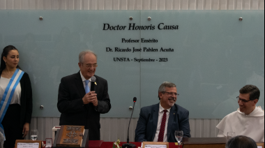 La UNSTA distinguió al profesor emérito Ricardo Pahlen Acuña como Doctor Honoris Causa