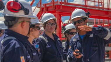 Grupo Techint recorre el país para incorporar a 400 jóvenes profesionales y pasantes