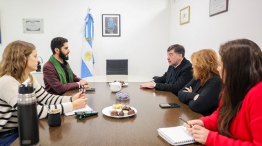 La UNDAV recibió la visita del Secretario General de la Organización de Cooperación del Sur