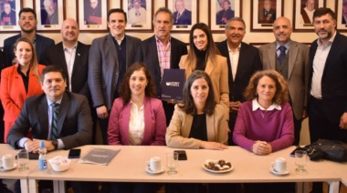 Daniel Scioli visitó la Universidad FASTA