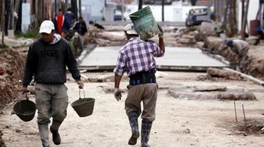 La informalidad laboral y la pobreza afectan a 4 de cada 10 trabajadores en Argentina
