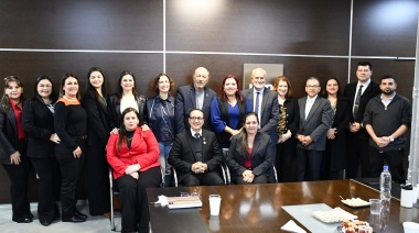 La UNDAV recibió a una comitiva de la Universidad Nacional del Este de Paraguay