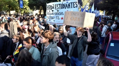 Anuncian protesta y paro nacional universitario