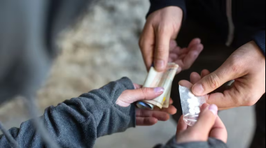 3 de cada 10 hogares identificó la venta de drogas en su barrio 