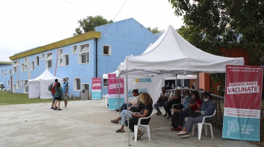 Vacunación masiva: más de 100 mil dosis fueron aplicadas en las sedes de la UNTREF