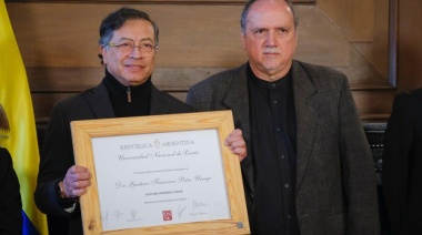 La UNLa otorgó el título de Doctor Honoris Causa al presidente de Colombia, Gustavo Petro