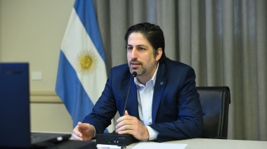 Trotta aseguró que las clases comenzarán "con la mayor presencialidad"
