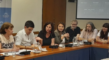 Desde FEDUN aseguraron la Ley "Bases" quiere destruir los derechos laborales