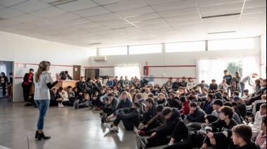 Docentes de la UCALP brindaron capacitaciones en el colegio del Club Estudiantes de La Plata