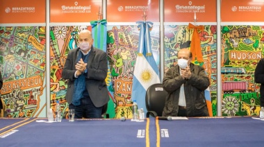 El Rector Martínez y el Intendente Mussi presentaron las Diplomaturas en Cuidados Integrales en Berazategui