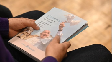 Ya está disponible en Continuemos Estudiando “El Maestro. El Humanismo del Papa Francisco”