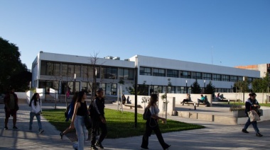 Más de 25 mil estudiantes comenzaron las clases en la UNAHUR