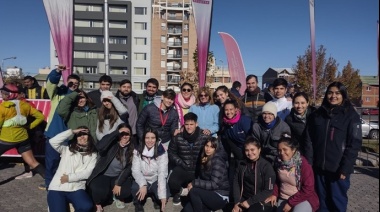 Estudiantes de Kinesiología de UFLO estuvieron presentes en Bardas Run Neuquén