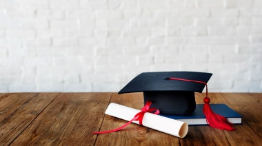 Atractiva iniciativa de la Universidad MAZA con sus egresados