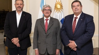 UNL consolida sus vínculos con el sector científico-técnico de Uruguay