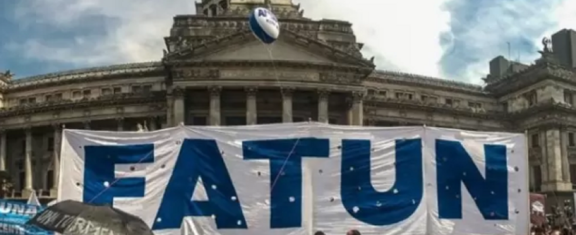 Nodocentes anunciaron paro nacional de 24 horas por el financiamiento universitario