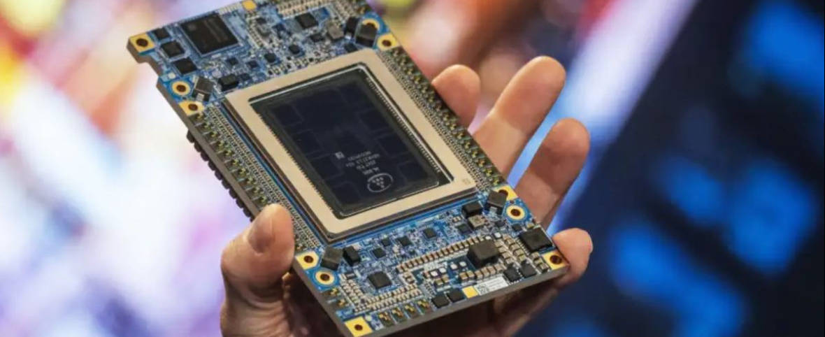 Universidades de Argentina y Brasil avanzan en el desarrollo de chips tecnológicos