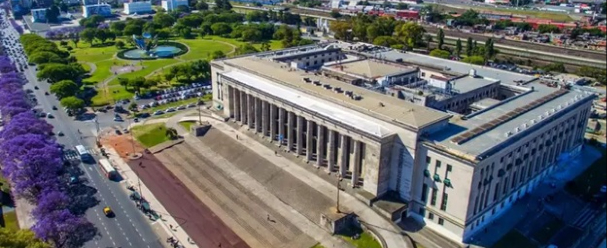 Las universidades argentinas volvieron a caer en un ranking global y crece la preocupación