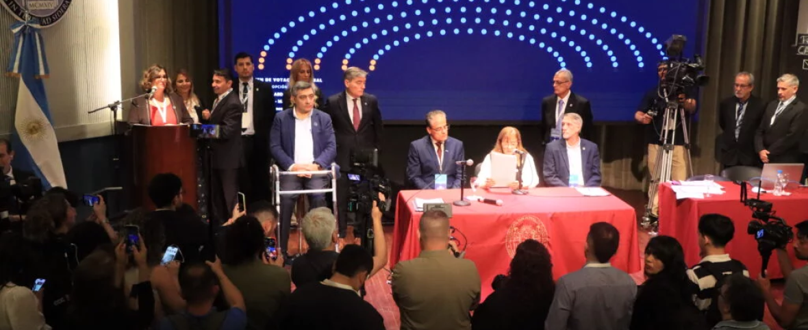 La UNT eligió a sus nuevas autoridades y amplió la representación en su Asamblea