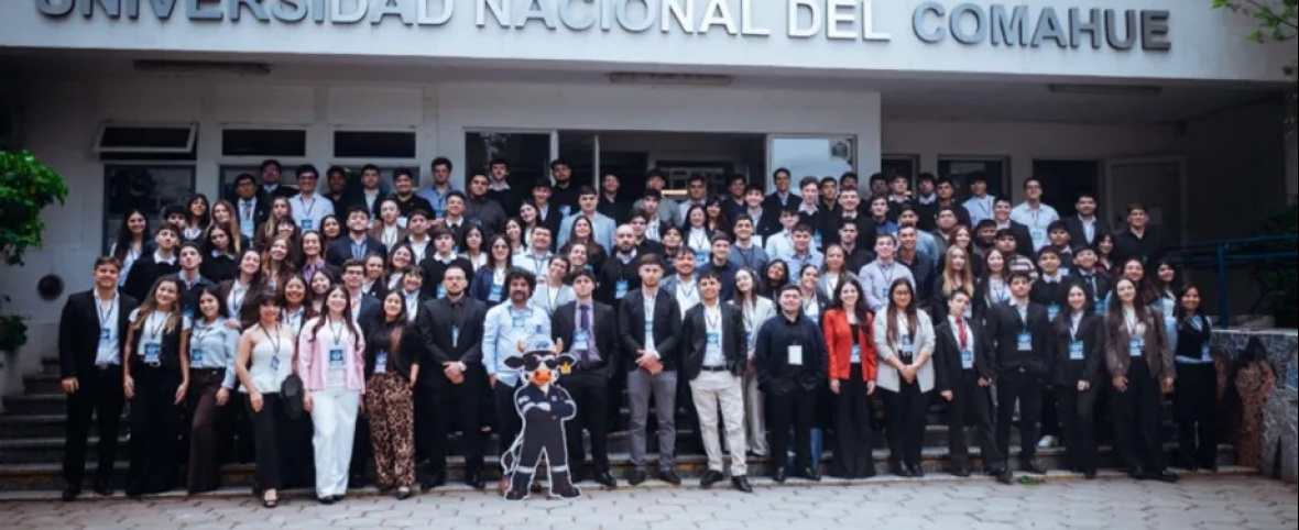 Vaca Muerta reunió en Neuquén a 120 futuros ingenieros en petróleo de seis universidades argentinas