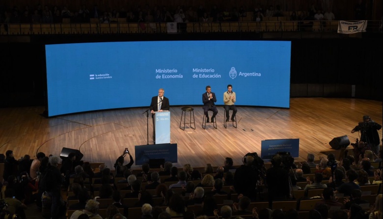 Perczyk y Massa presentaron el nuevo proyecto de Ley de Financiamiento Educativo