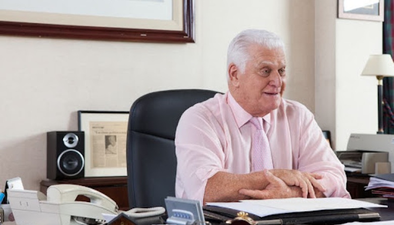 La Universidad de Belgrano homenajea a su fundador con la creación de la Beca Dr. Avelino Porto