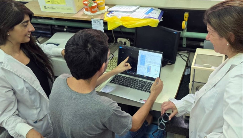 Revelan que un patógeno bacteriano crítico posee un reloj biológico