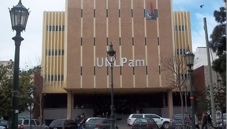 La UNLPam lanzó la carrera de Medicina
