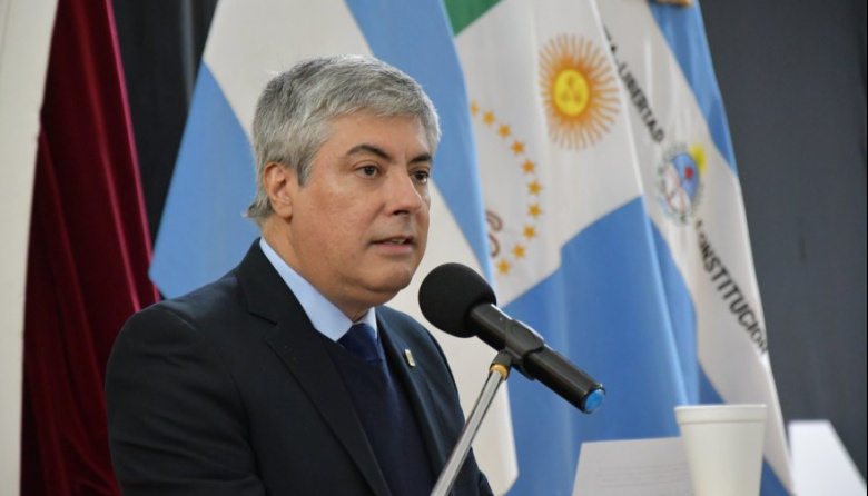 Larroza: “La UNNE ha racionalizado sus gastos para garantizar todas sus actividades”