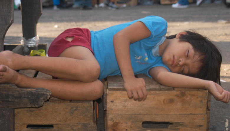 Informe de la UCA: 6 de cada 10 chicos son pobres y casi 3 de cada 10 no comen regularmente