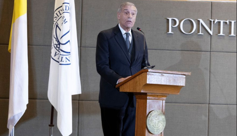 La UCA recordó al Papa Francisco y lanzó un instituto en su honor