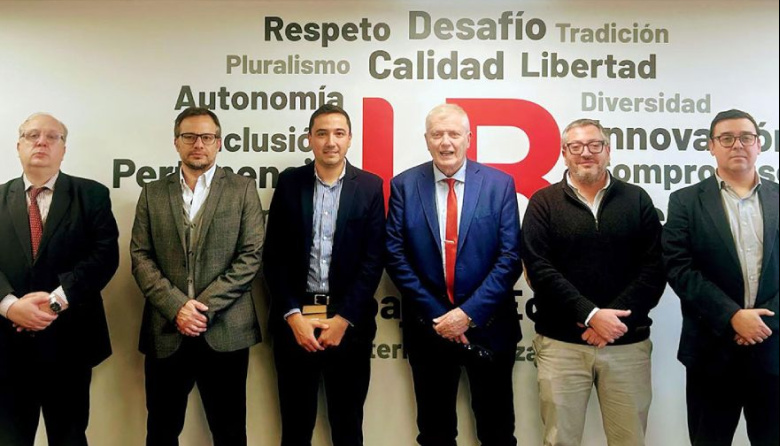 Encuentro en la UB y la Universidad Andrés Bello de Chile
