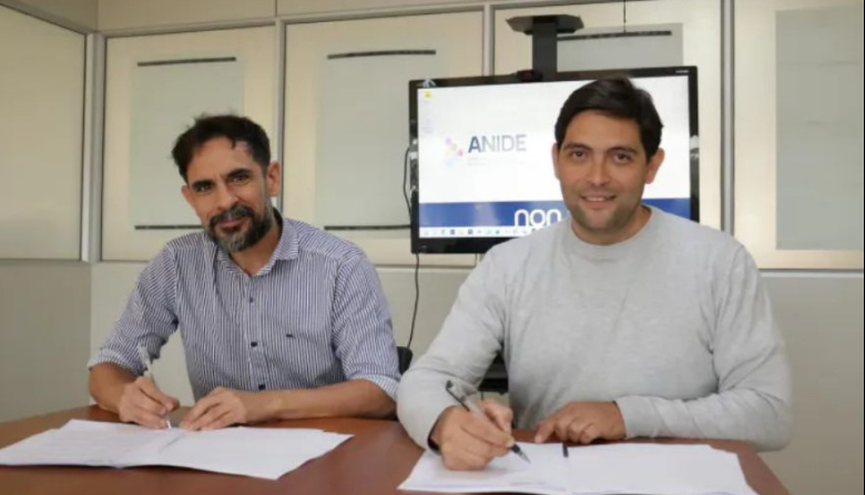 UFLO y ANIDE sellan una alianza clave para impulsar la innovación en Neuquén