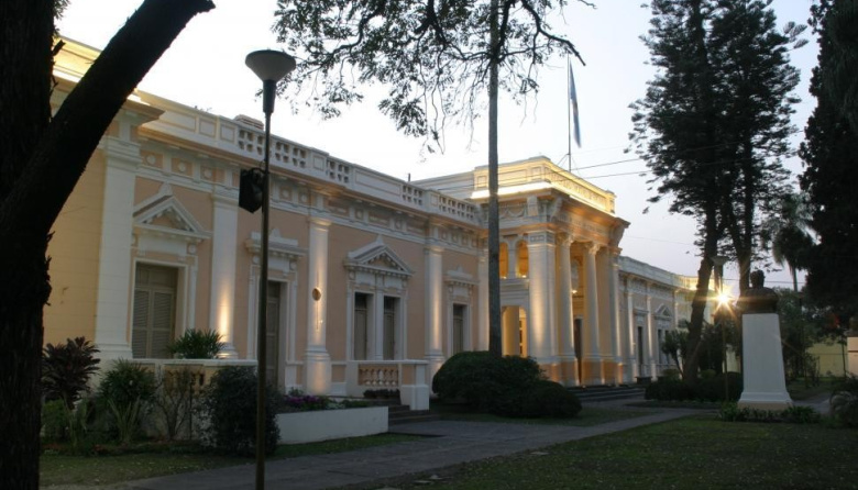 La UNT ofrece una diplomatura sobre bienestar y cuidado estudiantil