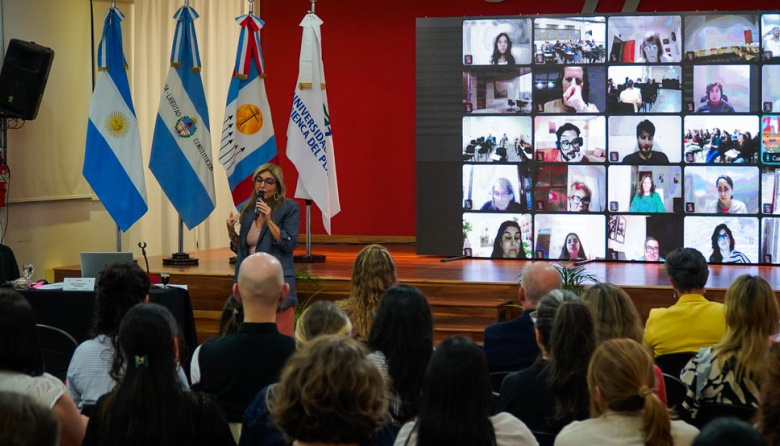 La UCP fortalece la formación docente con jornadas de capacitación para todas sus modalidades académicas