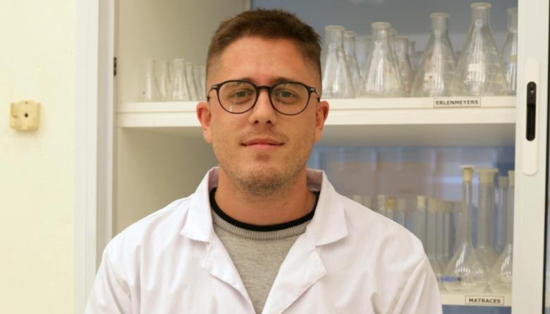 Un docente de la UNVM investigará cómo proteger la retina de los efectos de la luz LED