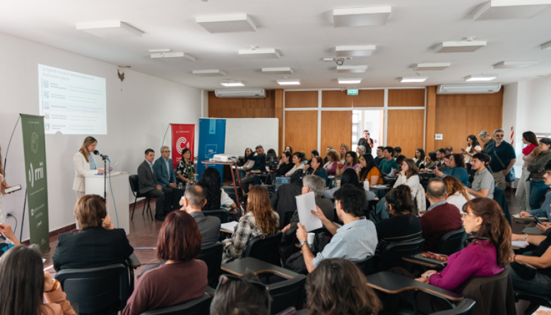 La UNC pone en marcha una Aceleradora para internacionalizar el currículo