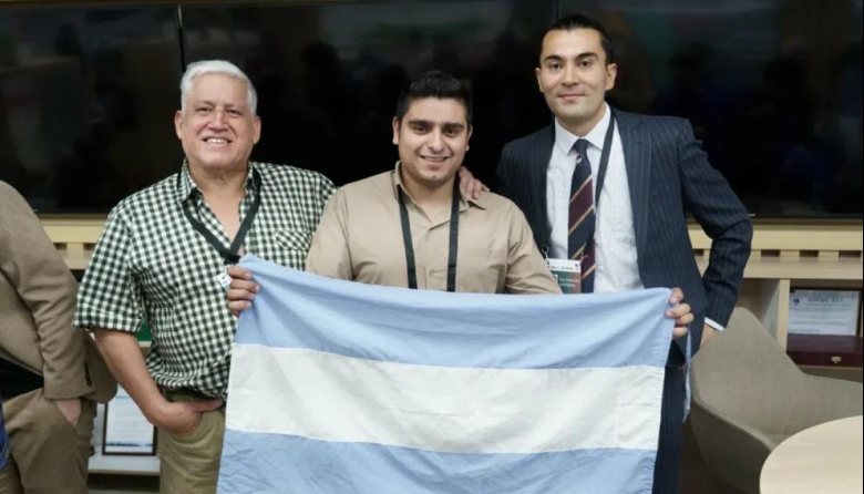 Dos estudiantes de la UNSAM participaron de un Mundial de Ajedrez en Uzbekistán