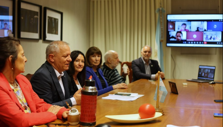 Universidades argentinas debatirán cómo fortalecer su vínculo con la comunidad