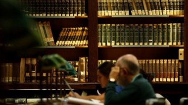 Buscan mejorar las condiciones de preservación de las bibliotecas y archivos