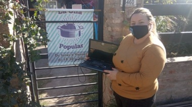 Voluntarios de la UNS repararon 40 computadoras y las donaron a ONGs