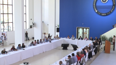 Por primera vez se reunió en la UNSJ la "Mesa del agua"